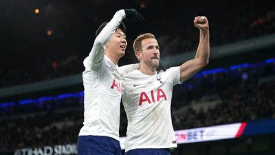 الدوري الإنجليزي، ثنائية كين وسون تُعادل رقم لامبارد لديدييه دروجبا