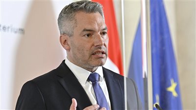 مستشار النمسا: مصر مقصد أساسي للسائحين والنقل الجوي بين البلدين تطور