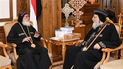 البابا تواضروس يتلقى تقريرا عن إيبارشية طهطا