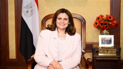 الطلاب العائدون من السودان يوجهون رسائل شكر وتقدير إلى الرئيس ووزيرة الهجرة 