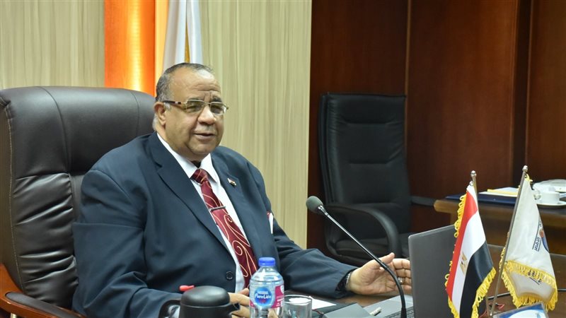 رئيس جامعة الأقصر،
