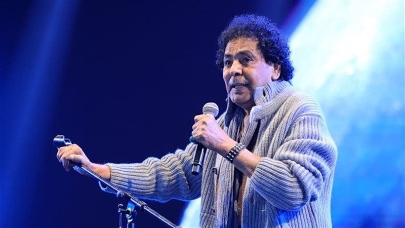 الفنان محمد منير