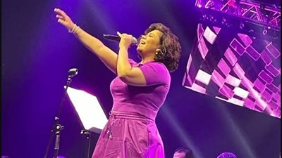 شيرين عبد الوهاب تهز تويتر بعد حفلها في دبي، ومتابعون: صوت مصر الأول رجع نور من تاني