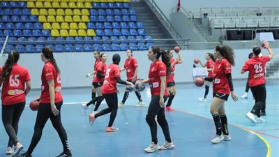 سيدات يد الأهلي يواجه سبورتنج في الدوري