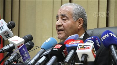 وزير التموين: تحريك أسعار السلع التموينية على البطاقات قريبا 