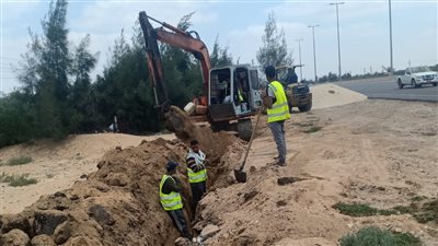 بدء أعمال مشروع تغذية مدينة اللقاحات والأمصال بمياه الشرب في الإسماعيلية (صور)