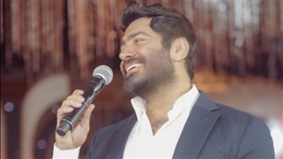 تامر حسني يحيي حفل السوبر المصري