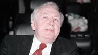  من نجاة إلى غادة رجب..أبرز محطات التعاون بين المطربين المصريين ونزار قباني في ذكرى ميلاده