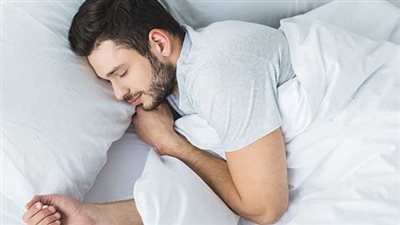 تفسير حلم ضحك الميت في المنام وعلاقته بانتهاء المشاكل والهموم 