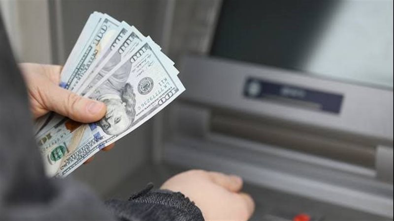 صرف الدولار من ATM،