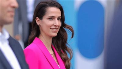  إطلالة ساحرة لـرجوة آل سيف وتعليق رومانسي من ولي عهد الأردن (صور) 