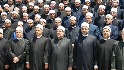 مختار جمعة يطالب الدعاة بتجديد النية مع الله.. ويؤكد: سلوك الإمام مقدم على قوله