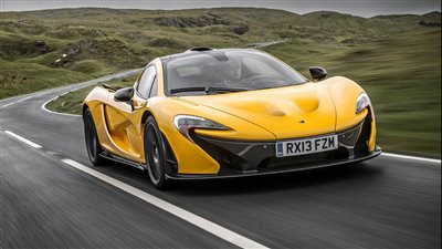 ماكلارين ارتورا بواجهة عدوانية تتسع لأربعة أشخاص 