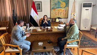 وزيرة الثقافة تجتمع مع رئيس الأوبرا ومدير مهرجان الموسيقى لبحث ترتيبات الدورة الـ 32