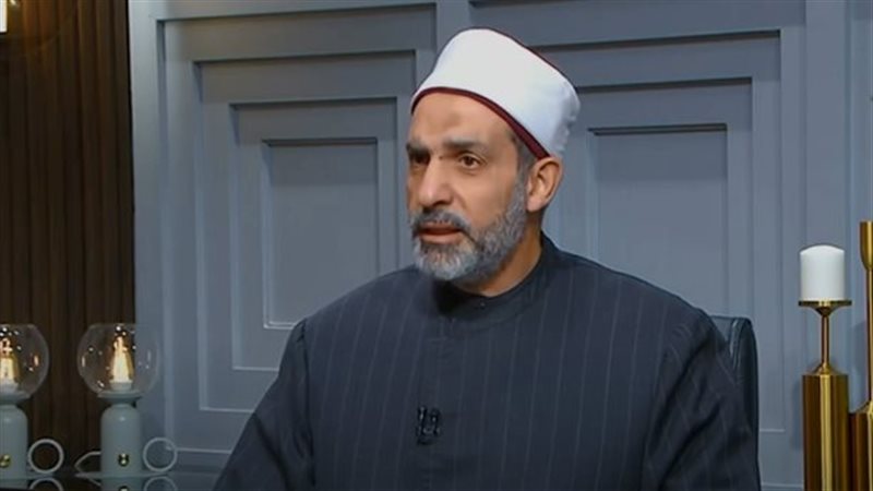  الدكتور على فخر،