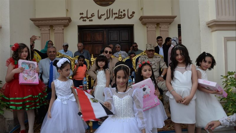 جانب من الاحتفالات،