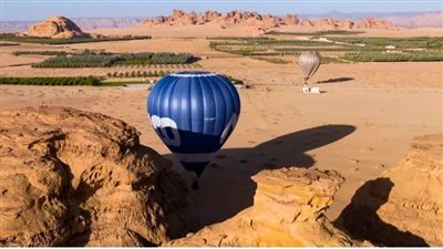 حكاية 60 منطادًا ملونًا تشكل لوحات جمالية في سماء العلا شمال السعودية