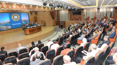 تفاصيل اجتماع محافظ الدقهلية والرقابة الإدارية لشن حملات على المصالح الحكومية (صور)