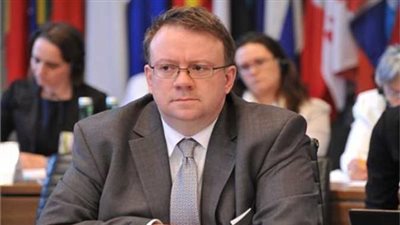 مدير مكتب العمل الدولية بالقاهرة يهنئ محمد جبران بموافقة البرلمان على قانون العمل