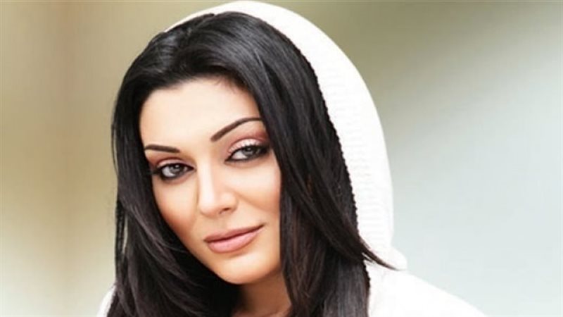 مايا نصري، فيتو