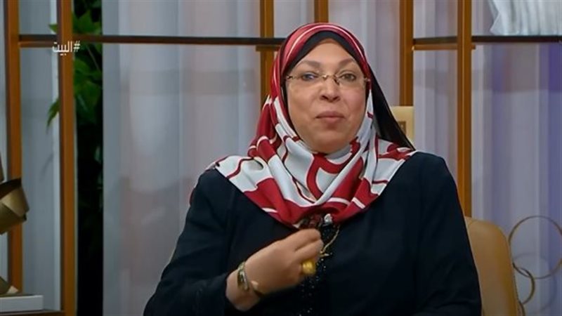  الدكتورة نيفين مختار،