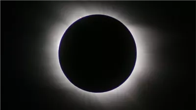  تفاصيل أول خسوف للقمر في 2023، يغطي 97% من الأرض ويستمر 4 ساعات و18 دقيقة 