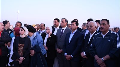 وزيرا التعليم والرياضة ومحافظ مطروح يتفقدون العروض الفنية في ختام الأولمبياد الحدودية