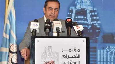 خالد عباس: الانتهاء من نقل كافة الوزارات الحكومية للعاصمة الإدارية نهاية الشهر الجاري