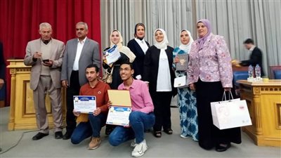 تعليم البحيرة يحصد المراكز الأولى في مسابقة التحدث باللغة العربية (صور)