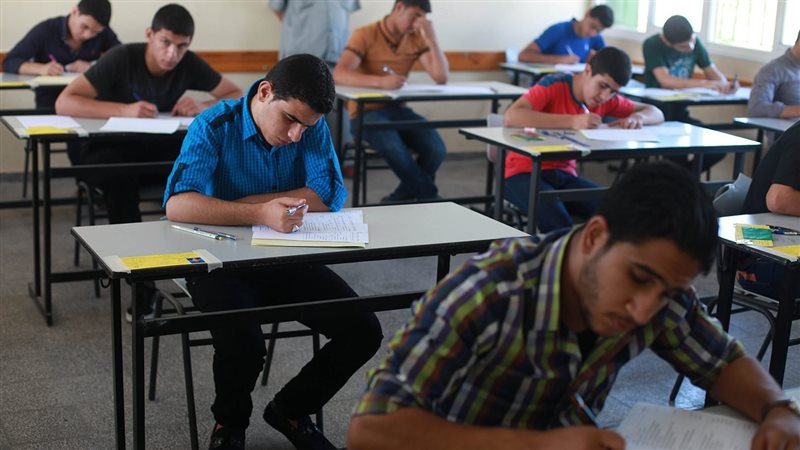 امتحانات الدبلومات