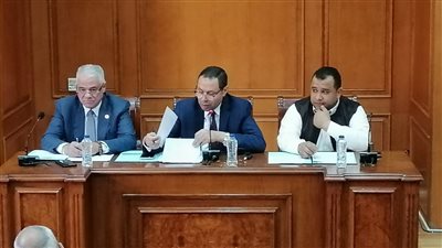 زراعة البرلمان توصي بتشديد الرقابة على المواني لمنع دخول المبيدات المحظورة 