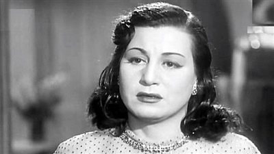 زوزو نبيل، شهر زاد الإذاعة التي دخلت الفن بقصاصة كيس لب، وهذا سر زواجها بشهادة مزورة