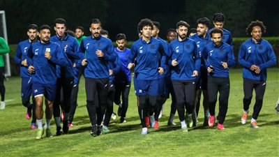 محاضرة فنية أخيرة للاعبي المصري قبل مواجهة أسوان بالدوري الممتاز 