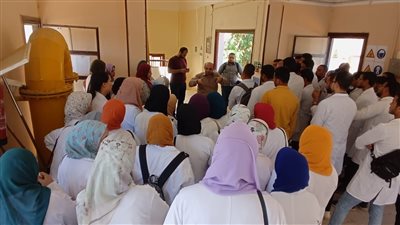رحلة لطلاب كلية التمريض للتعرف على مراحل تنقية المياه بسوهاج