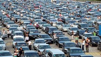 كثافات مرورية عالية في رمسيس وشارع الهرم (فيديو)