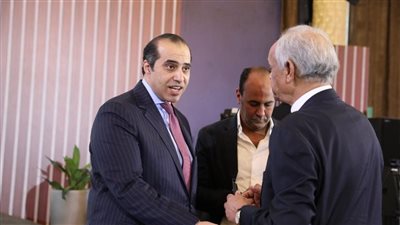 بدء توافد حضور الجلسة الافتتاحية للحوار الوطني (صور) 