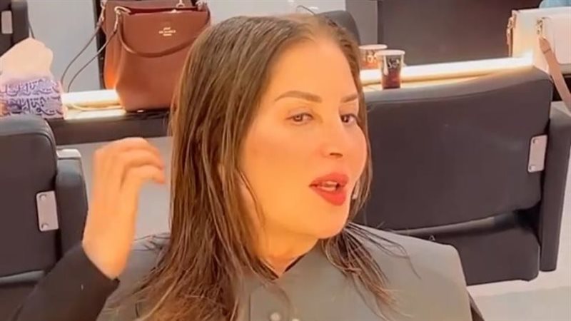 بوسي، فيتو