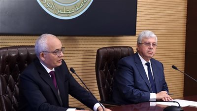 وزير التعليم العالي يزف بشري سارة للطلبة العائدين من السودان ويعلن التنازل عن هذا الشرط 