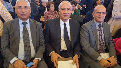 رئيس جامعة المنيا يشهد فعاليات انطلاق الجلسة الافتتاحية لـ الحوار الوطني