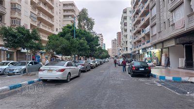 سقوط أمطار خفيفة في شوارع مدينة مرسى مطروح (صور)