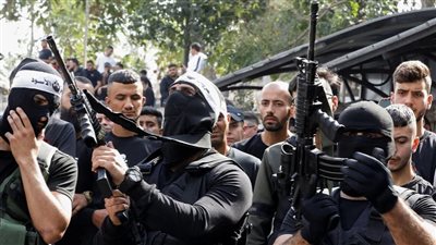 أنباء عن تسليم عناصر من عرين الأسود أنفسهم للسلطة الفلسطينية