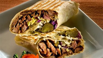 طريقة عمل شاورما اللحمة، صحية وسريعة التحضير