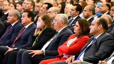 وزيرة الهجرة تدعو المصريين في الخارج لمتابعة جلسات الحوار الوطني