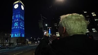 بيج بن تتزين بألوان العلم البريطاني احتفالا بتتويج الملك تشارلز(صور)