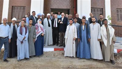 محافظ أسيوط يتفقد إنشاء مجمع الخدمات الزراعية ضمن حياة كريمة بقرية عرب مطير