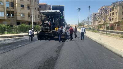 الانتهاء من رصف الطرق الداخلية بالمنطقة الثانية بعمارات الشروق