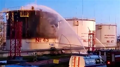 وكالة تاس: هجوم جديد بطائرة مسيرة يشعل حريقا في مصفاة نفط روسية