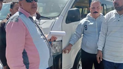 حملات مكثفة للرقابة علي المواقف للتأكد من الالتزام بالتعريفة الجديدة فى الإسكندرية 