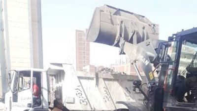 محافظ الشرقية يأمر برفع تراكمات القمامة من الزقازيق 