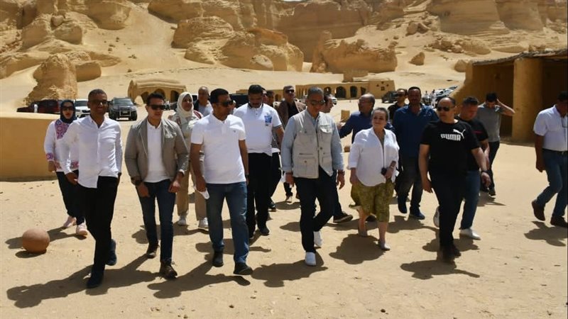 محافظ الفيوم والأميرة